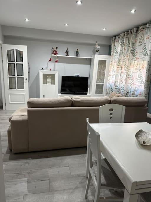 Apartamento Turistico O.N Renfe Cordoba Dış mekan fotoğraf
